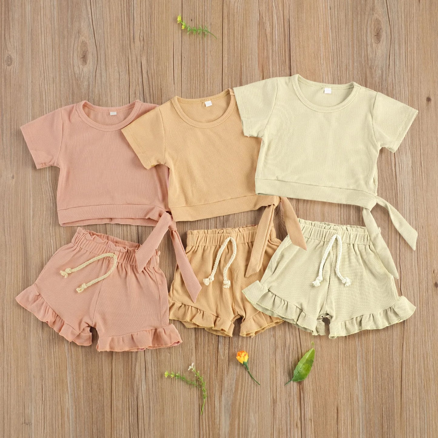 Breathable cotton baby girl outfit for Canadian summers