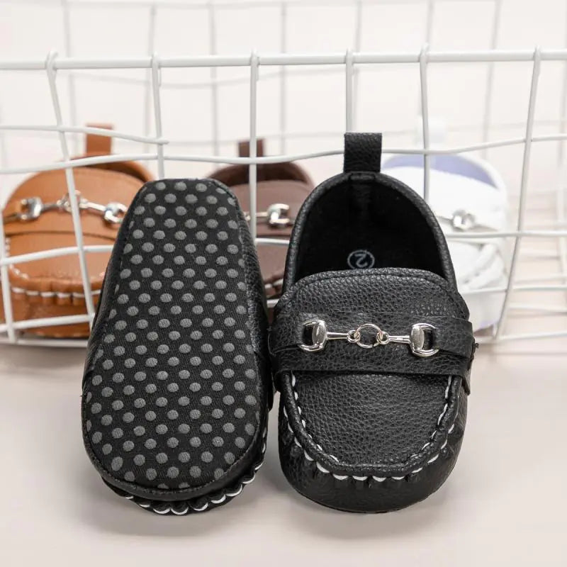 First-step baby shoes offering comfort and safety in Canada