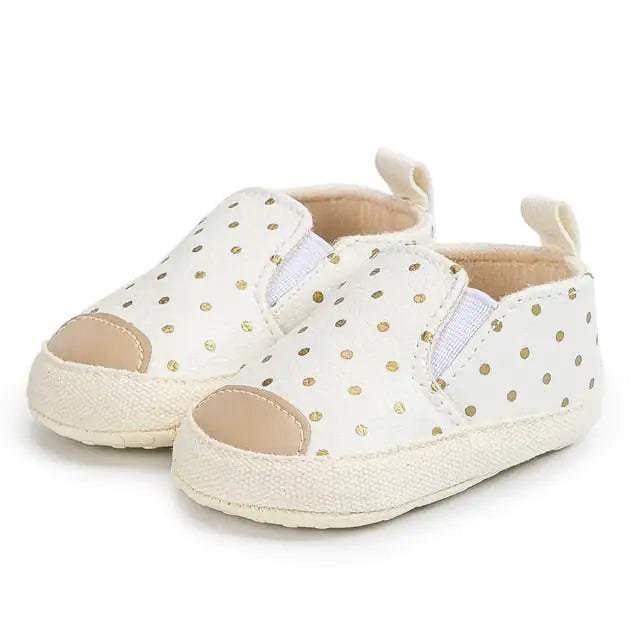 Cute infant shoes perfect for first steps – loved in USA & Canada