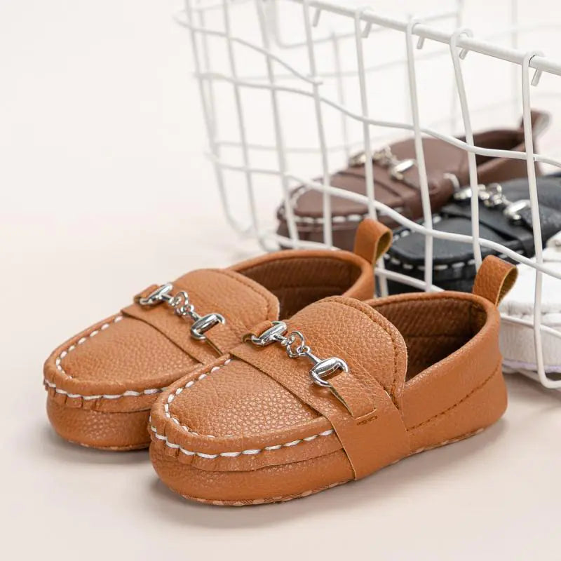 Non-slip infant shoes for early walkers – safe and stylish in USA